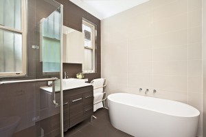 High-St-1-30-Randwick-Bath-Low