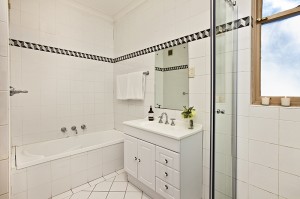 High-St-2-30-Randwick-Bath-Low